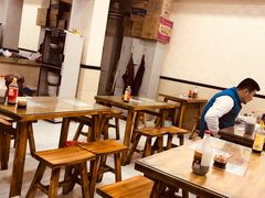 大堂-东北熏肉大饼(大学南路店)