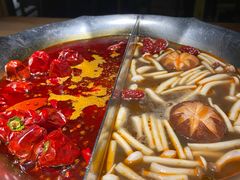 台式麻辣锅-湊湊火锅·茶憩(杭州湖滨银泰in77店)
