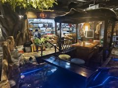 -城墙拐拐火锅(三峡广场黑金冠店)