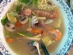 特色海鲜面-霆记海鲜·只为这碗面(滨江店)