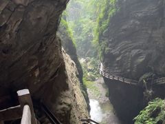 -龙水峡地缝景区