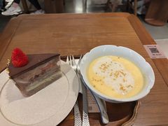 -RUXU入续糖水铺与包(卓悦中心店)
