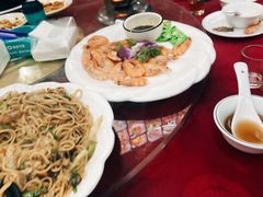 -美味海鲜大排档(明发美食地标店)