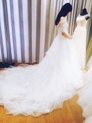 -Flora婚纱礼服定制租赁店