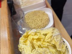 -鲁员外地锅鸡地锅鱼(龙湖江东天街店)
