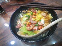 -阿芬卤面(花巷店)