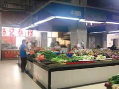 自助取餐区-兰陵农贸市场(新世界花苑店)
