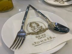 -丽莎沙拉轻食餐厅(国贸店)