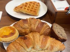 -昆山琶拉帝诗酒店·河畔咖啡厅Riverside Cafe