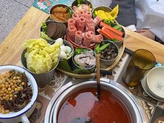 -顶上头·螺蛳火锅(五一新村店)