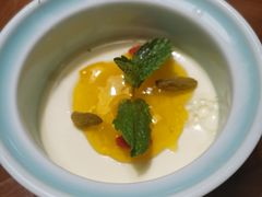 -雀舞云南菜(天津天河城购物中心店)