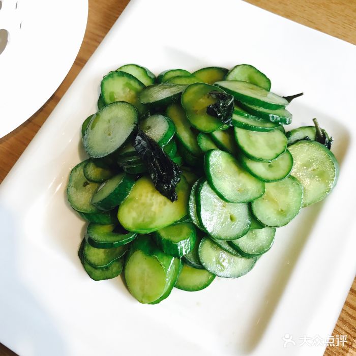 罗勒家·三吃牛肉锅-紫苏炒小瓜-菜-紫苏炒小瓜图片-北京美食-大众