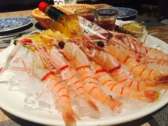 生蚝鳌虾拼盘-蓝瓶子BlueBottle(东瓯智库店)