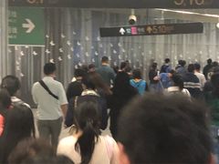 -汉中路(地铁站)