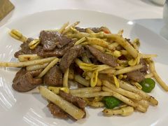 花生芽黑椒牛柳-名甬鲜坊·宁波海鲜(爱琴海店)