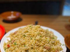 黯然销魂饭-半步颠小酒馆(繁花中心)