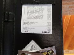 -卷心菜和避孕套餐厅(Pattaya)