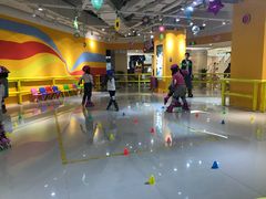 -阿布溜溜·轮滑(21世纪太阳城店)