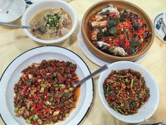 -笨罗卜浏阳菜馆(太平街店)