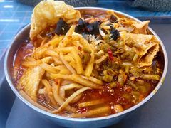 -红鼻子桂林米粉(金唐新光界店)