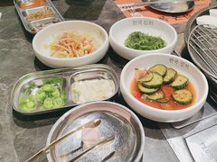 -彭妈家•韩国烤肉料理(张杨路店)