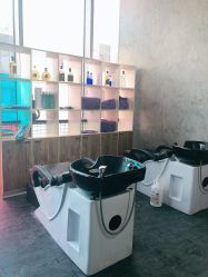 -发饰美男士增发补发假发定制店