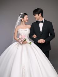 -雅云婚纱摄影工作室旗舰店