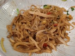 -小镇大厨新概念复合中餐厅(万达广场大连高新店)