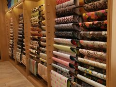 -诚品(信义店)