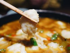 -有红鸡毛店·川菜(建设路店)