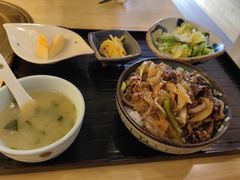 -不倒翁炭火烧肉(永安里店)