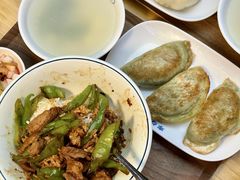 -李与白包子铺(桐梓林店)
