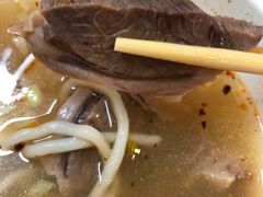 -大耳公曹氏驴肉包子铺(三八店)