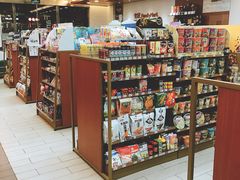 -全家便利店(南峰中心店)