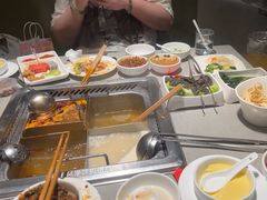 -海底捞火锅(关山保利店)