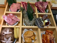-肉魁屋·烧肉·烧鸟·酒场(高新店)