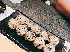 手抓饭团-一米鸡肉 创意韩餐(江北杉杉奥特莱斯店)