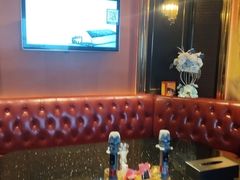 -萧邦音乐会所KTV(向西店)