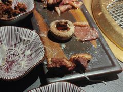 -铭牛烧肉·和牛海鲜自助(高新月牙湖店)