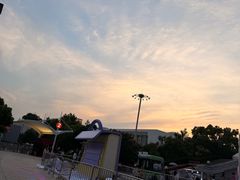 -陆家嘴空中步行连廊