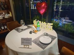 -MONICH牛排融合餐厅(和义大道购物中心店)