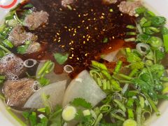 -牛一嘴·兰州牛肉面·大盘鸡(财富中心店)