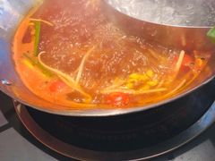 -由衷贵州酸汤牛肉火锅(新桥店)