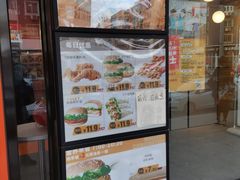 -华莱士·全鸡汉堡(五号路店)