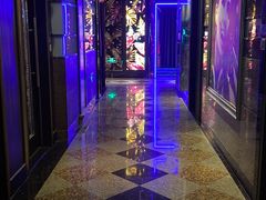 -好乐迪(张扬路八佰伴店)