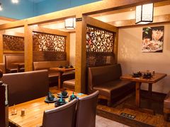 卡座-金穗园·砂锅粥.醉鸡煲火锅(长寿路店)