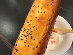 黄油多多-呼伦一只牛·烧串酒场(陆家嘴店)