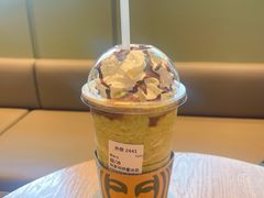-星巴克臻选(上海中环广场2F店)
