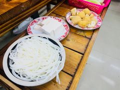 -喜半仙·牛八宝·两江米粉酒(普陀路店)