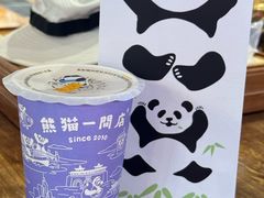 -熊猫一间店欧式奶茶铺